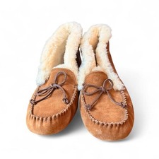 UGG Women  s Chestnut Suede Shearling Moccasin Slippers   Size 10 S/N 1004806 