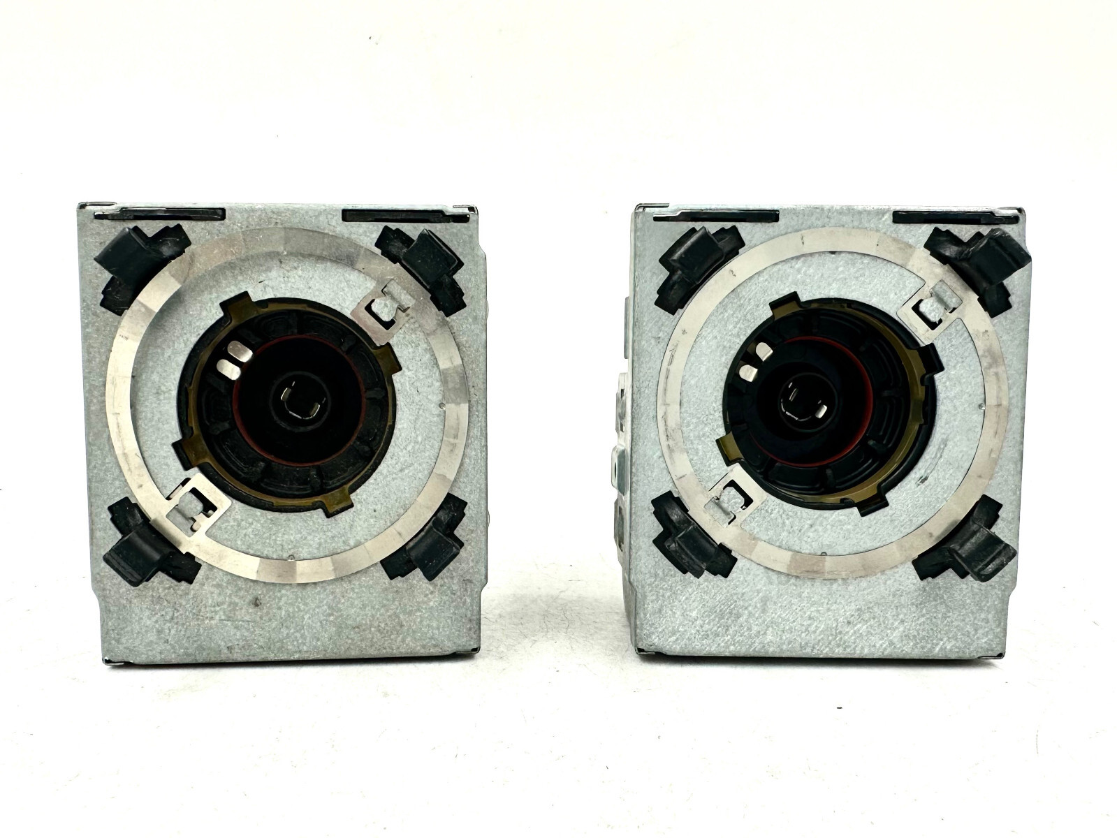 2x OEM for 05-08 Maserati Quattroporte Xenon HID D2S Bulb Igniter Socket