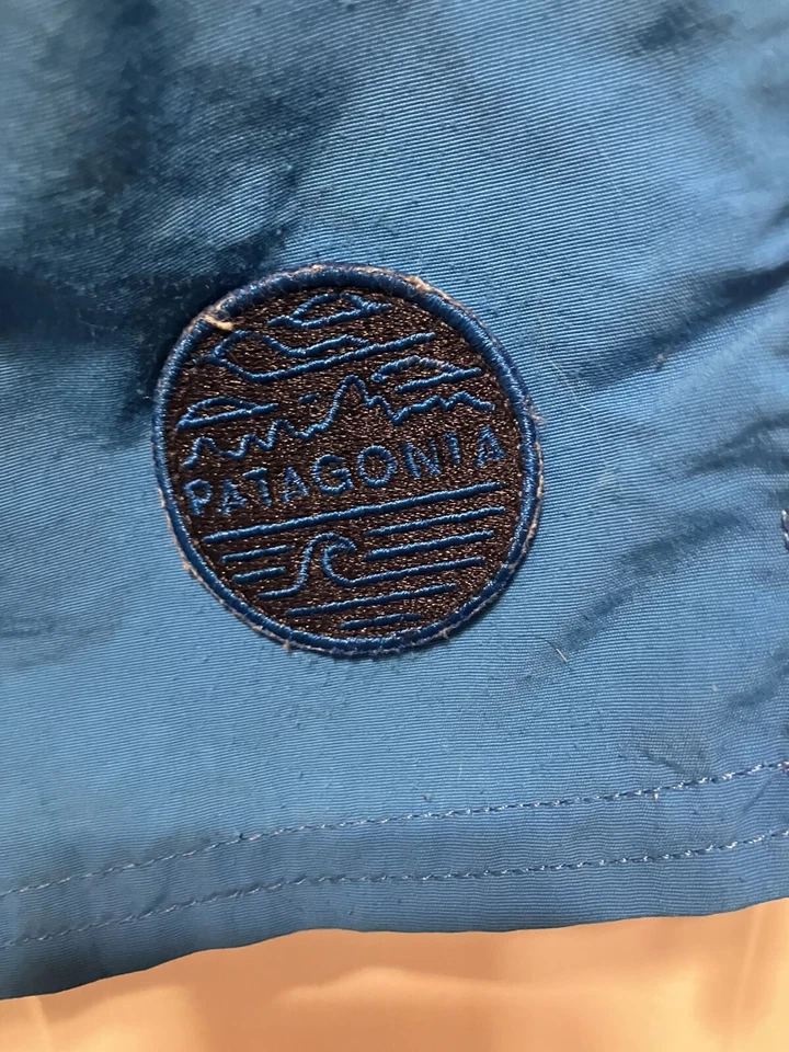 Patagonia Boy Large Nylon Blue & Olive Green Swimming Hiking Shorts EUC lot - Image 3 of 4