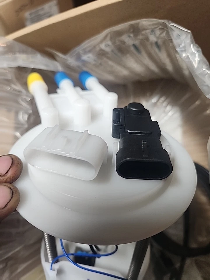 Bomba de combustible Dorman 2630305 98 03, Blazer, GMC Jimmy, Bravada, 4 puertas Foto 2 de 4