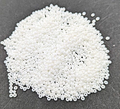 Vintage Glass Czech Seed Beads Opaque Chalk White 11/0 Loose C11-17