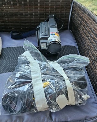 Sony Handycam CCD-TRV68 Hi8 Analog Camcorder Video Camera Pre Owned Untested V8