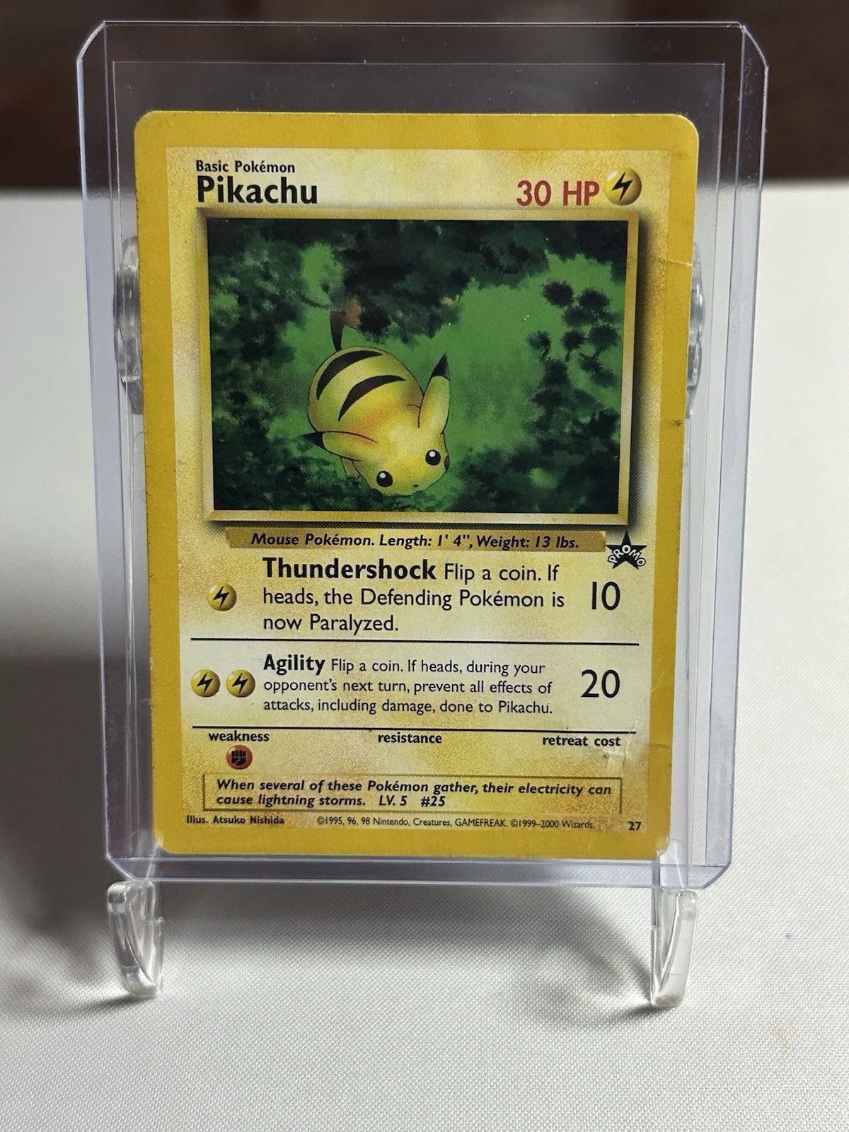 DMG PIKACHU - 27 - Black Star Promo - Pokemon Vintage Card