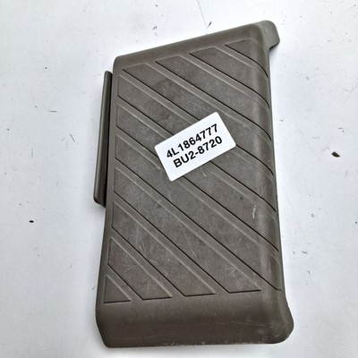 2007-2015 Audi Q7 Foot Rest Pedal Cover Dead Pedal Base Support