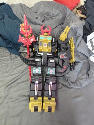 Transformers Legacy Generations Selects Titan Black Zarak Action Figure