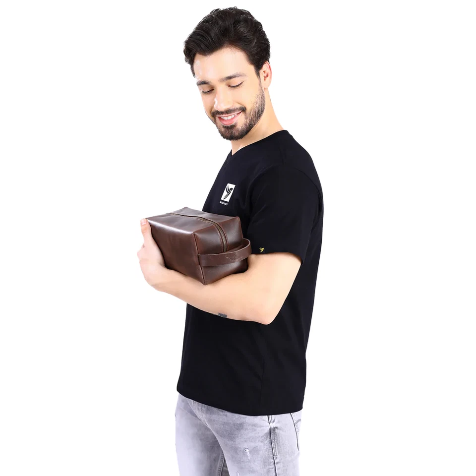 Vellaire Personalized Leather Toiletry Bag, Handmade Genuine Leather, Groomsmen - Image 2 of 4