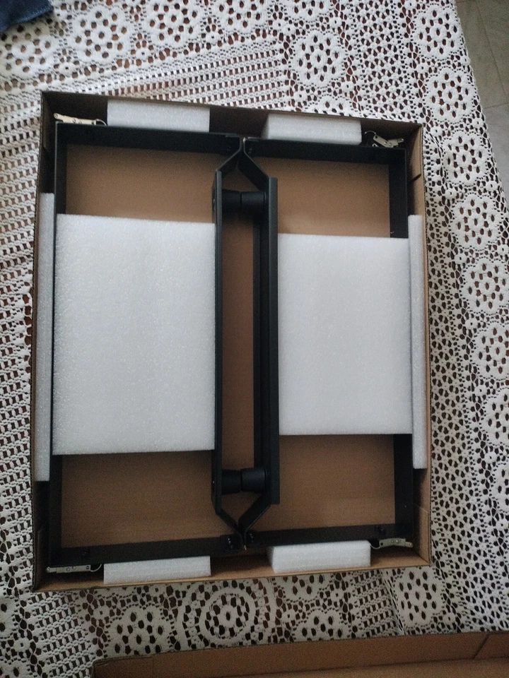 Staffe per installazione batterie al litio Pylontech US5000 4.8kWh 48V - Immagine 2 di 3