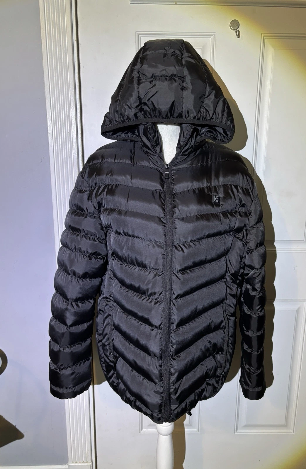 Heated USB Powered Black Puffer Coat - Mint Condition - Large Jacket
Opens in a new window or tab