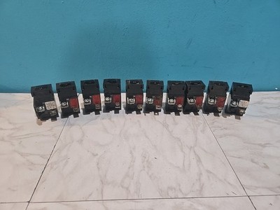 LOT OF 10 Circuit Breaker Bulldog Pushmatic P115 15 Amp 1 Pole 120V, 15A, 31115