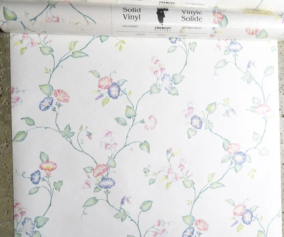 5 Rolls Pretty Red Blue Flowers Green Vines Cottagecore Wallpaper 280 Sq Ft - Image 3 of 4