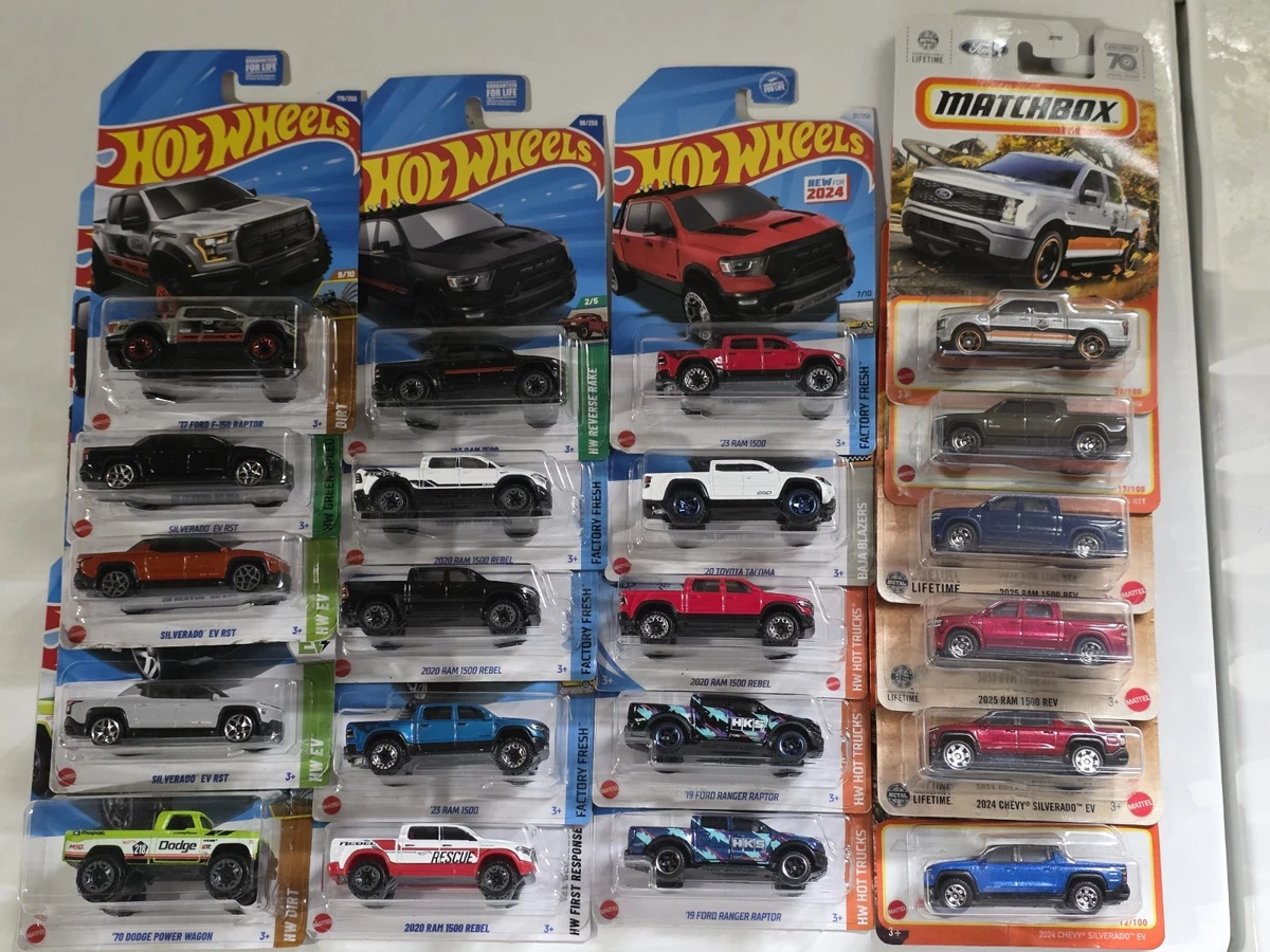 Hot Wheels Chevrolet Contemporary Manufacture Diecast Pickup