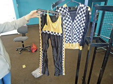 Hip Hop Costume Adult M BLACK WHITE  GOLD