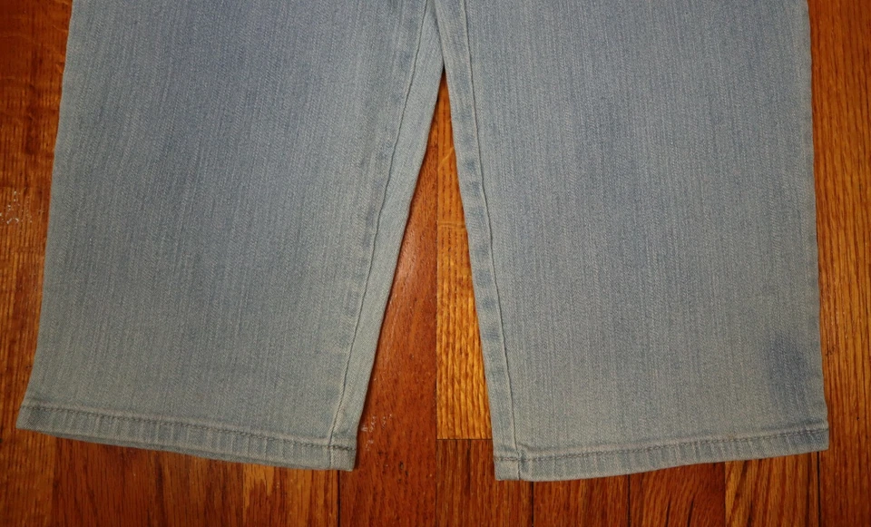 Pantalones de mezclilla para mujer Kim Rogers capri talla 6 azul lavado claro bolsillos Foto 2 de 4