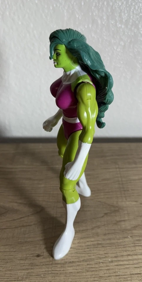 Figura de acción The Incredible Hulk She Hulk 1996 Toy Biz Marvel figura suelta Foto 4 de 4