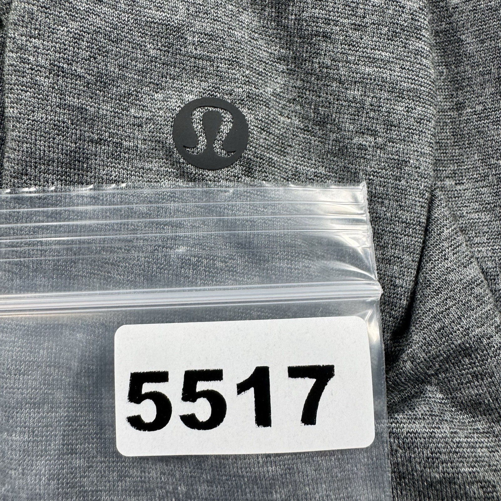 Lululemon Gray Evolution S/S Performance Men’s Po… - image 5