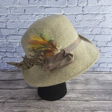 GEO W. BOLLMAN VINTAGE DOESKIN FELT WOOL FEDORA FEATHER HAT