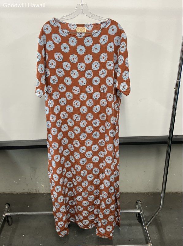 NOA NOA Multi-pattern Short Sleeve Pull-over Hawa… - image 1