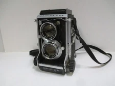Mamiya C22 Professional TLR Camera with Mamiya - Sekor 80 mm 1:2.8 Lens