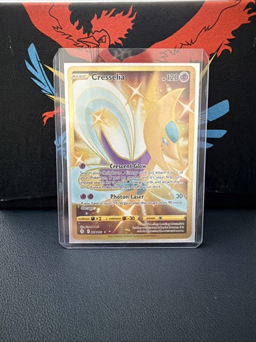 Pokémon TCG Cresselia (Secret Rare) 228/203 Evolving Skies Holo NM Pack Fresh