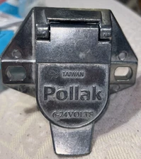 POLLAK (11721EP 7-Way Connector Socket
