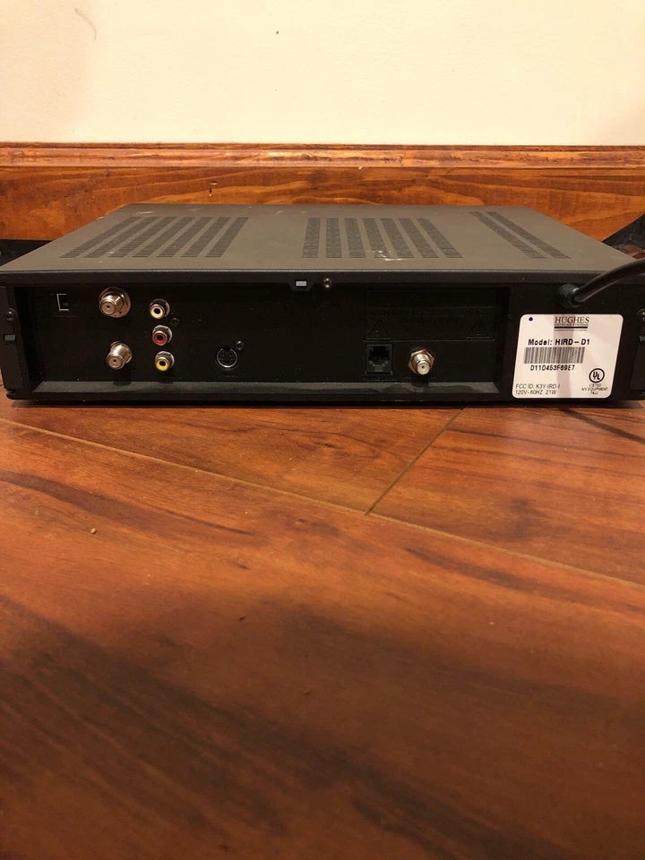 Hughes Network System DIRECTV HIRD-D1 Receiver Silver Edition - Image 2 of 4