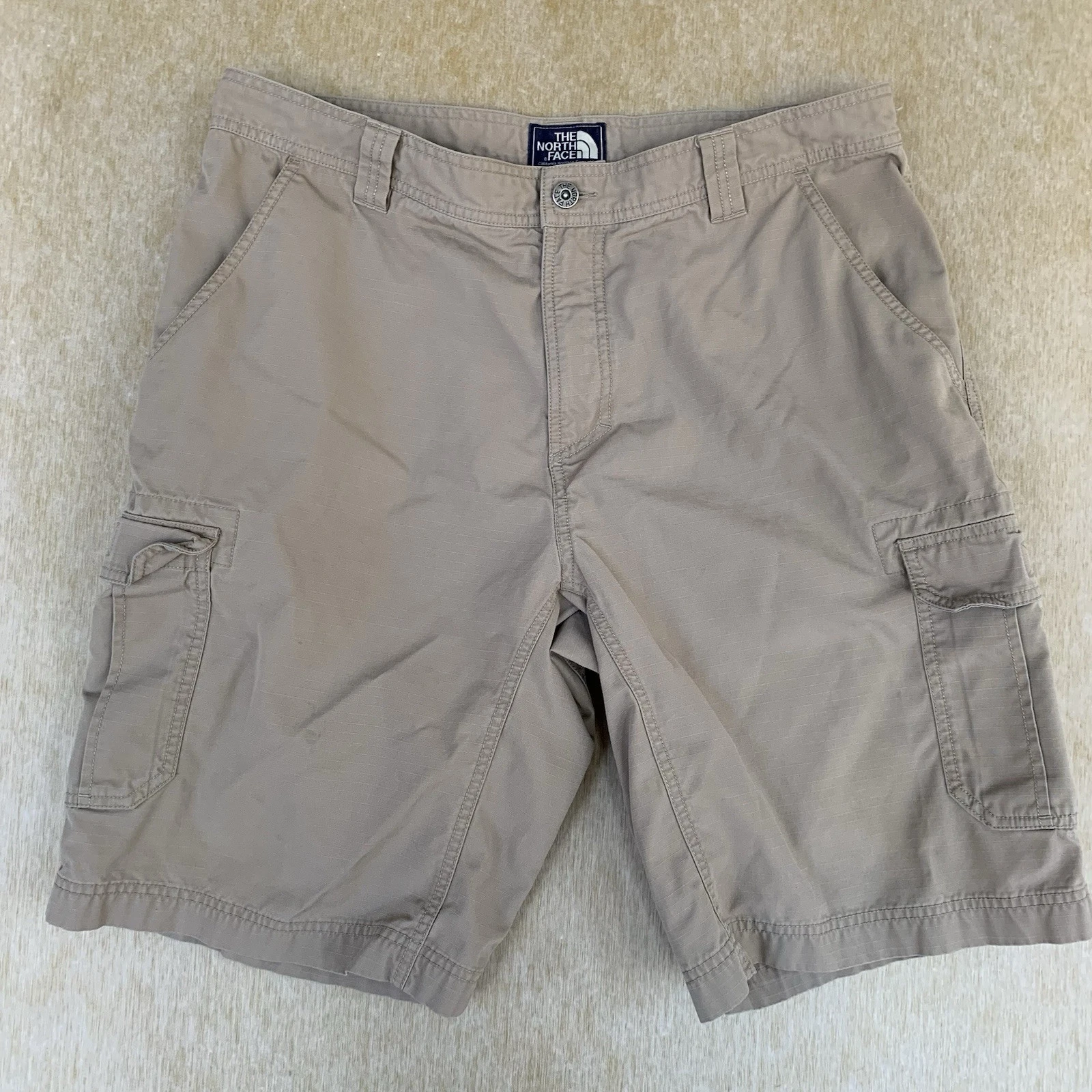 North Face Cargo Shorts Mens 38 Regular Hiking Fishing Logo Outdoor Casual