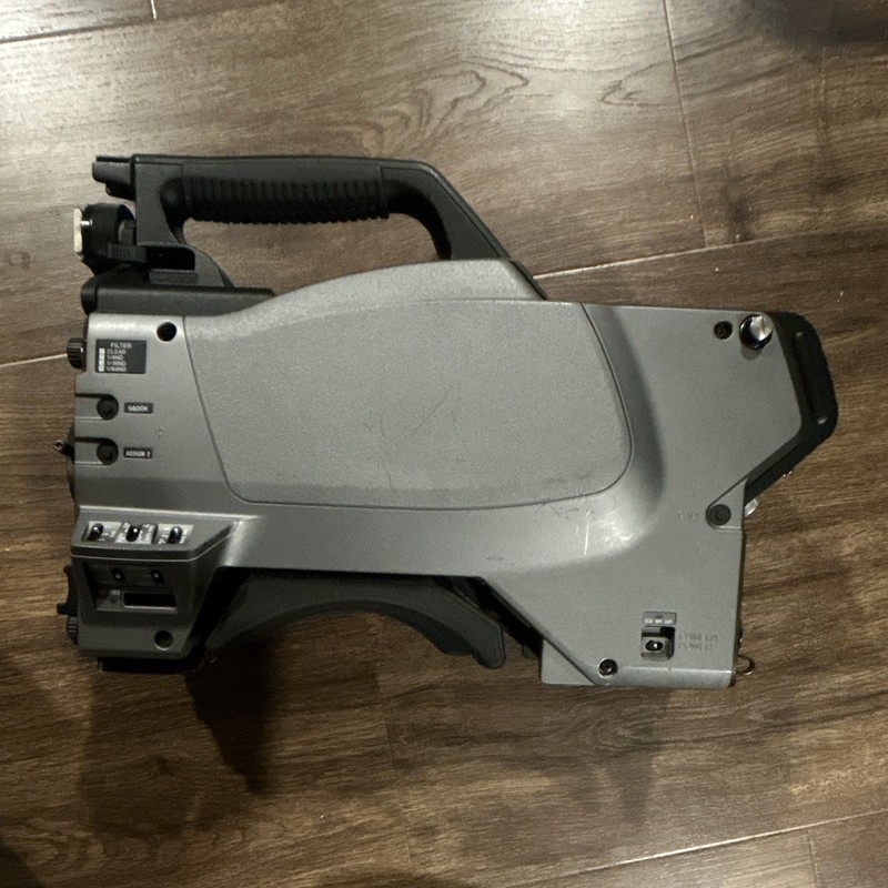 Sony HXC-100 Triax HD Professional Camcorder Body, SDI, Gray