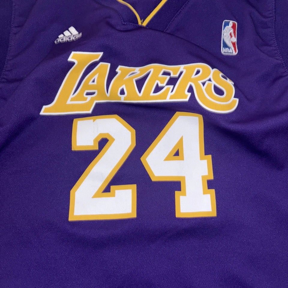 Camiseta Adidas Vintage Legendaria Kobe Bryant Juvenil Lakers Talla L Niñas Grande Foto 3 de 4