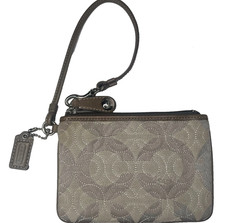 Vintage Coach Signature Optic C Quilted Wristlet