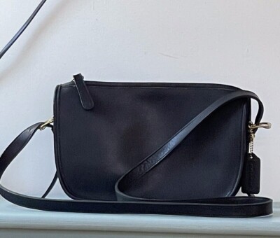 バッグ Vintage Coach Mitchell Bag Black Leather Vintage Coach Purse Mitchell 9968 Crossbody Small Unlined