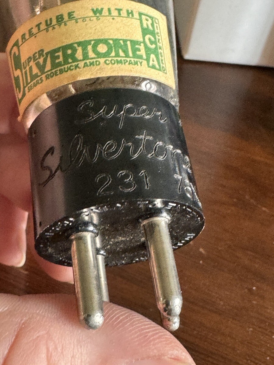 Type 31 Super Silvertone Engraved Base At Bottle NOS audio
