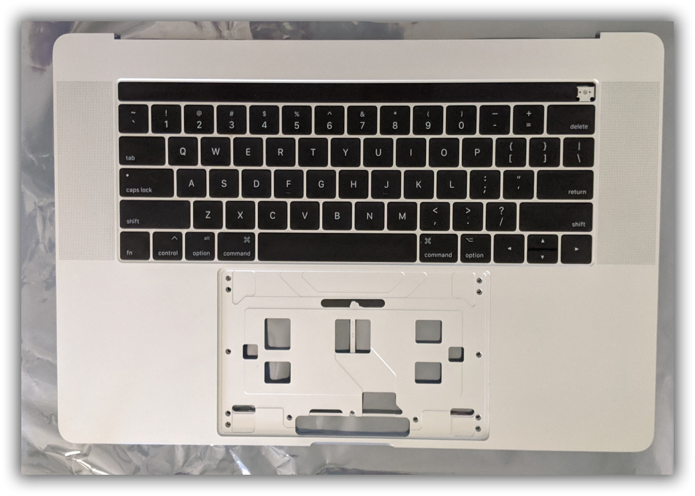 New Silver Top Case Palmrest w. US keyboard For MacBook Pro 