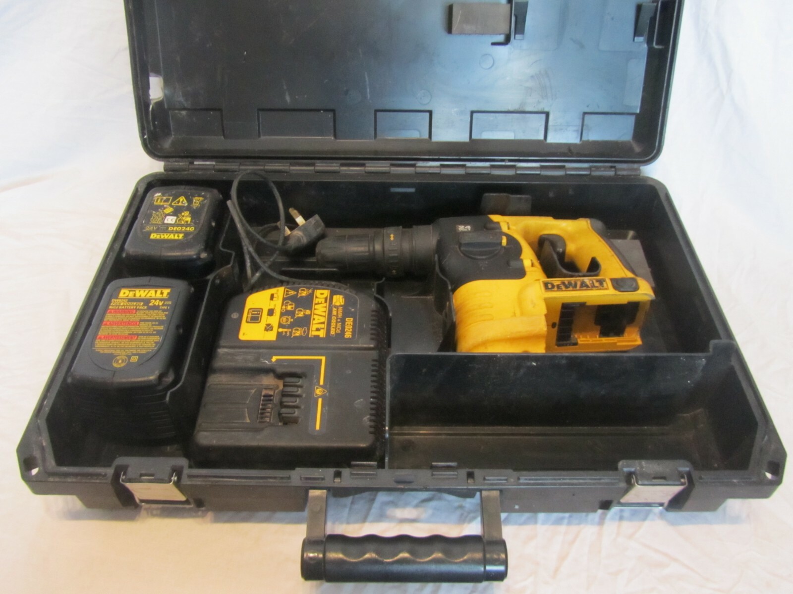 Image of DeWalt D25415 hammer drill eBay
