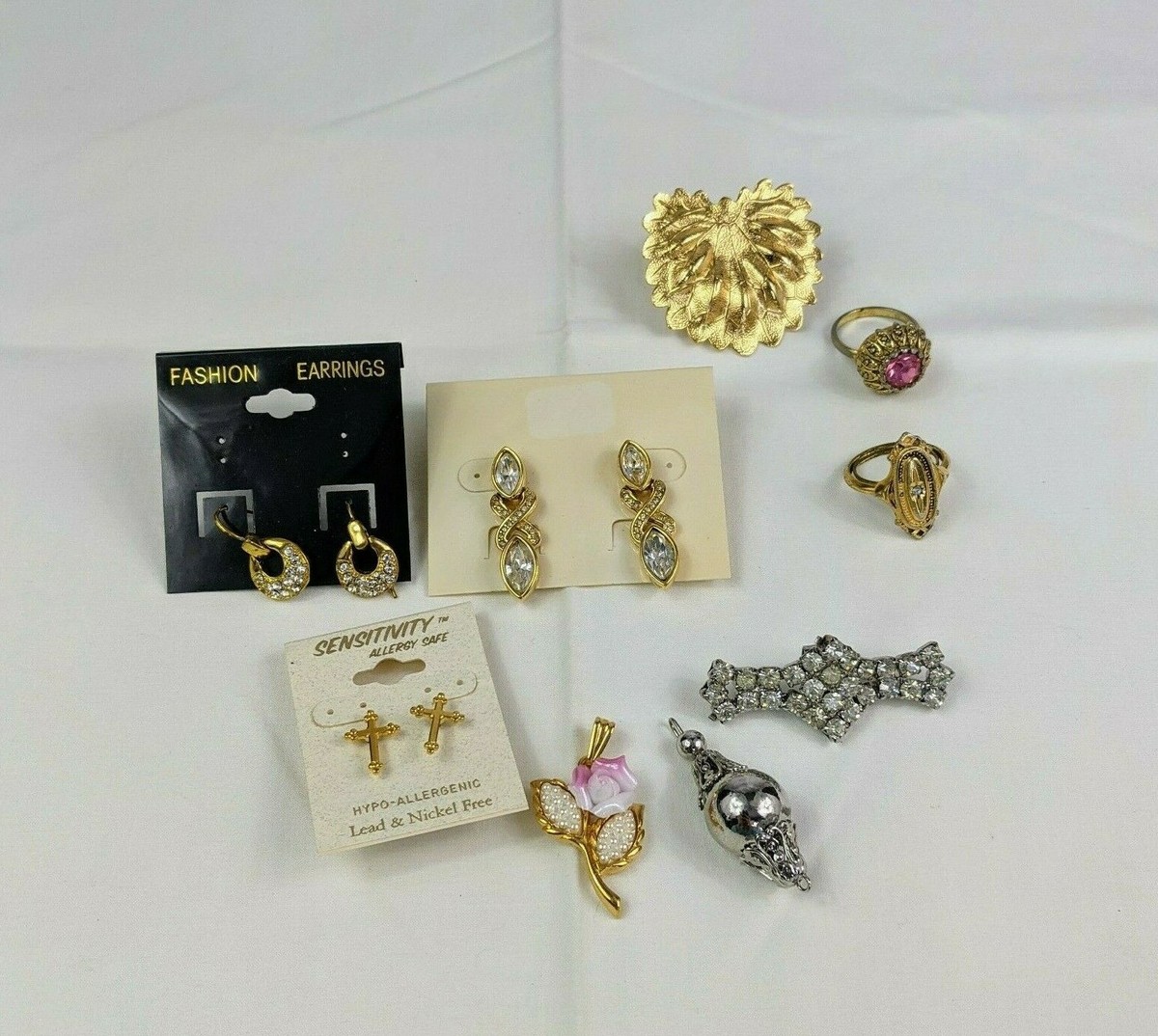 9 Random Pieces Costume Jewelry Earrings Charms Rings Pink Gold 
