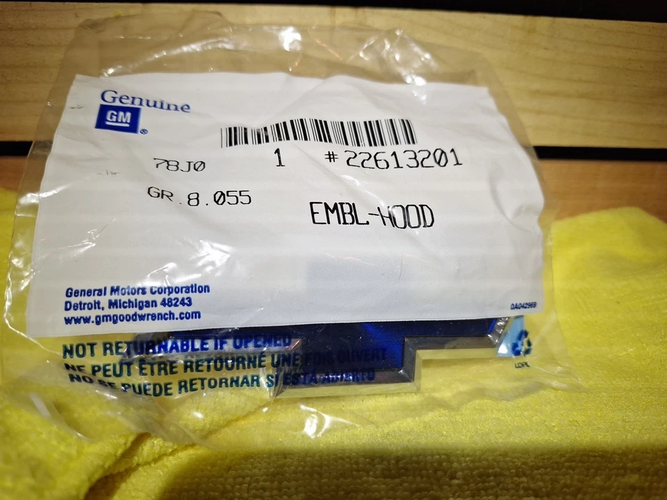 NUEVO/EOM 2000-02 CHEVY CAVALIER CAPÓ EMBLEMA GM# 22613201 CHEVROLET BOWTIE azul Foto 2 de 3