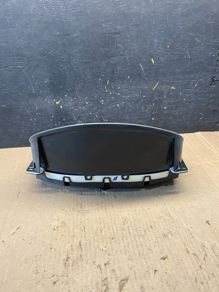 2008 to 2010 Chevrolet Express 1500 Speedometer Cluster Gauge R8857 DG - Image 4 of 4