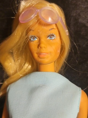 Vintage1966  Mattel Malibu Blonde Twist ’N Turn doll Barbie