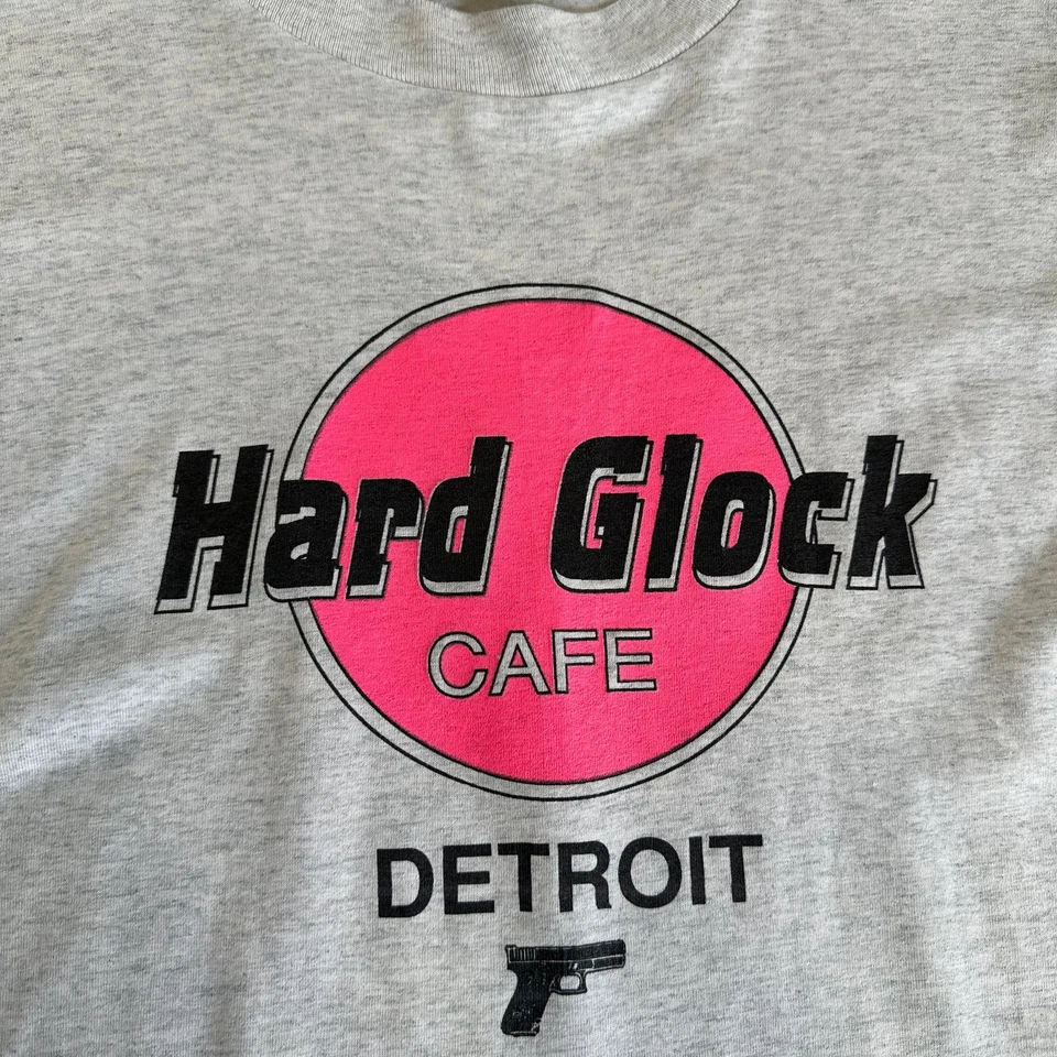 Vintage HardGlock Cafe Detroit T-Shirt - Image 2 of 3