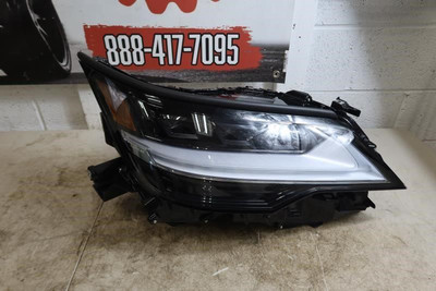 2022 Lexus LX600 OEM Front Right RH Passenger Headlight Triple