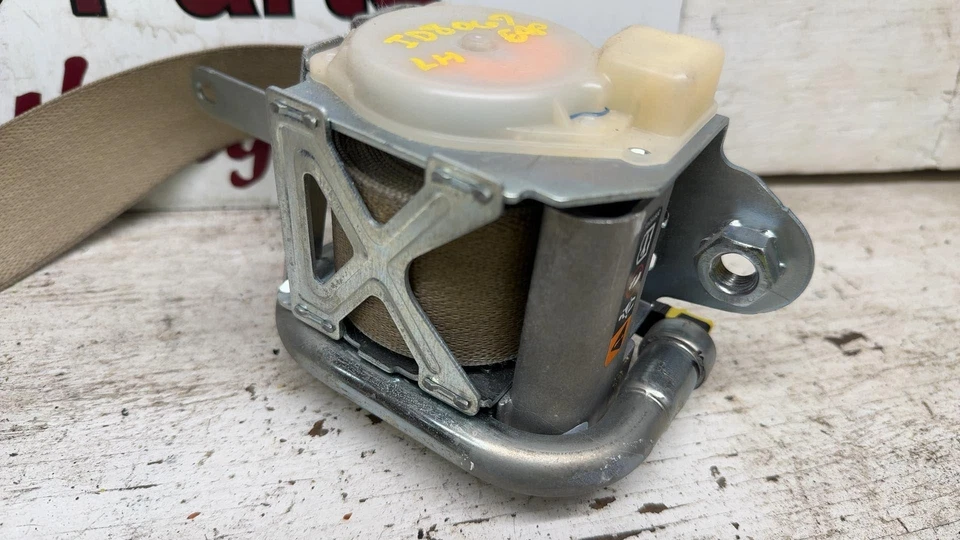 11 12 13 14 15 16 BUICK LACROSSE Front Seat Belt Foto 3 de 4