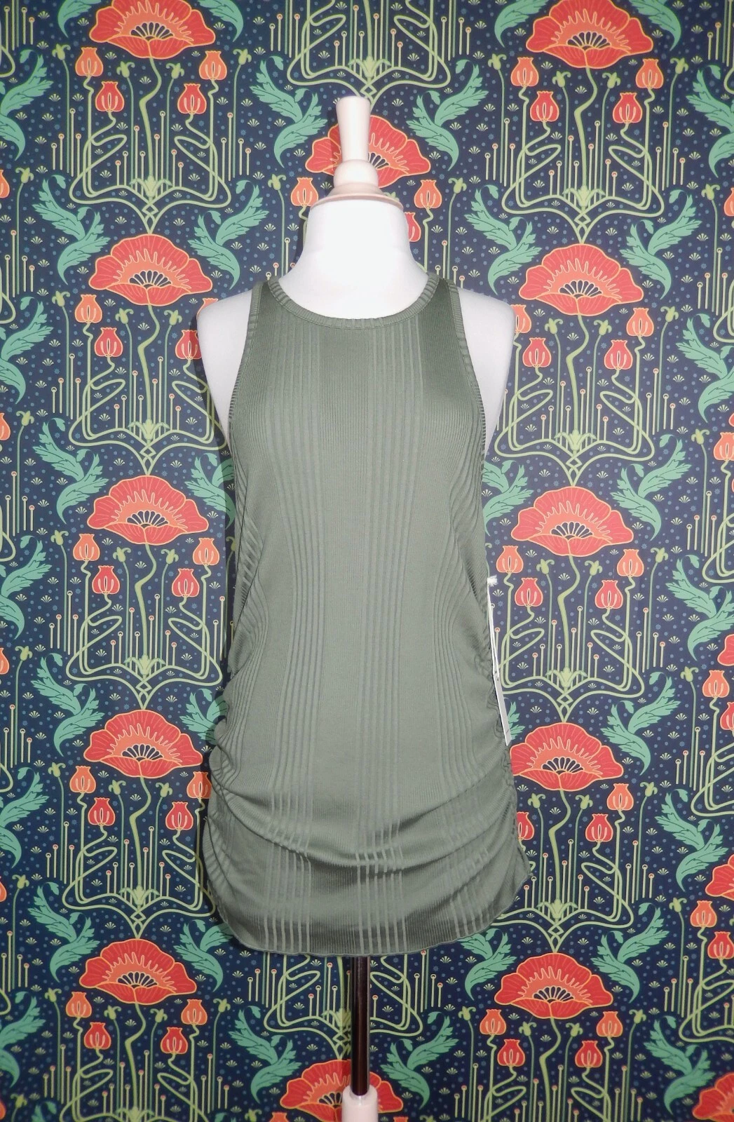 NSF Nastasia Tank Top Shirred Ruched Side Olive Green Ribbed Nwt XL
Opens in a new window or tab