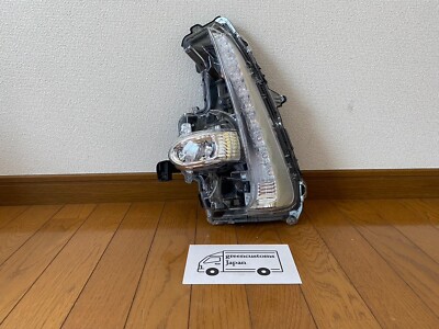 2012-2015 Toyota Prius PHV ZVW52 Left LED Fog Lamp Light KOITO 47
