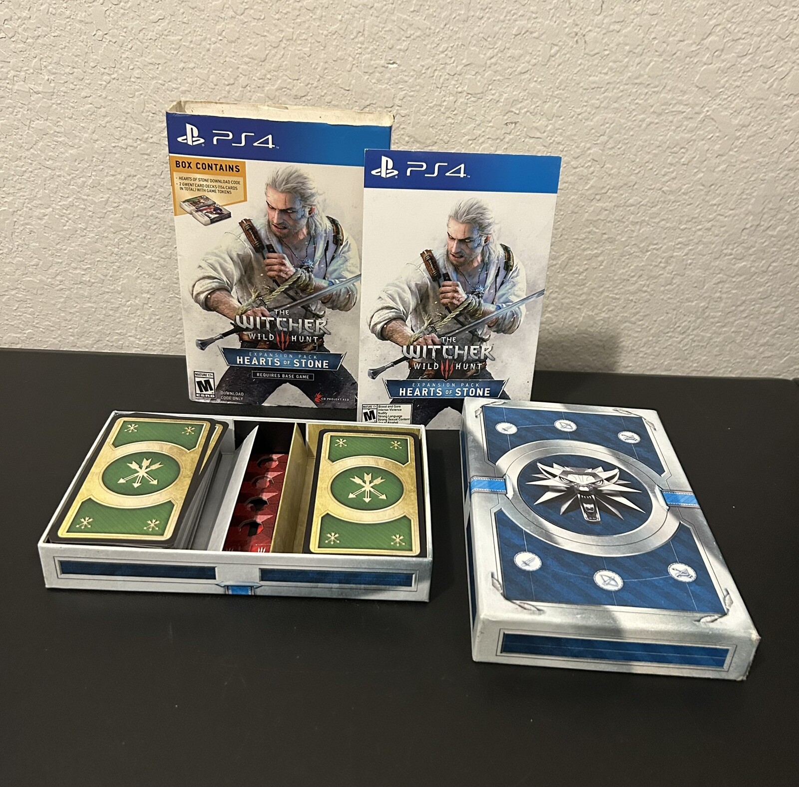 The Witcher 3: Wild Hunt Gwent Deck and Hearts of Stone Expansion Pack PS4