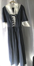 Scarlet Darkness Dress Lace Up Renaissance Colonial Sz L Great Condition