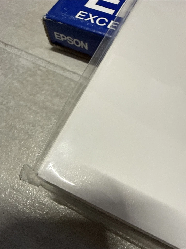 Epson Ultra Premium Presentation Paper Matte 17x22" 50 pack new w/ bent corners - Image 3 of 4