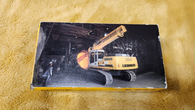 Liebherr R924 Leonard Telescopic Rotary Boom Conrad 1:50 Scale Model  New