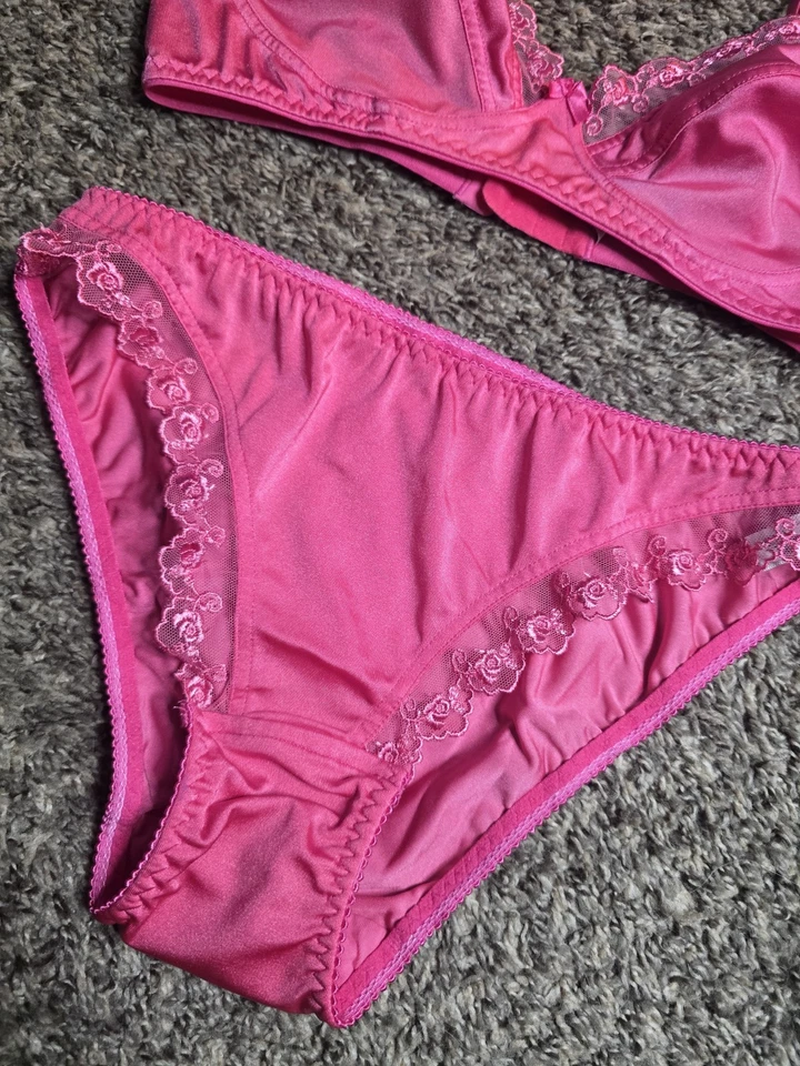 Vintage Style 36 B Silky Satin Pink Nylon Wireless Padless And Panties - Image 2 of 4