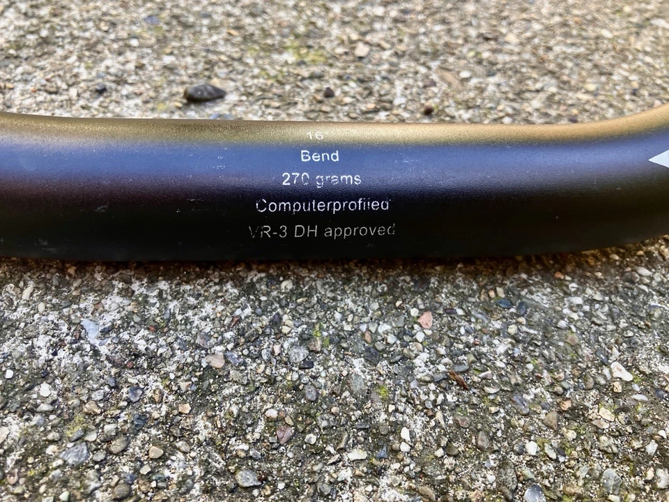 Syntace Vector Ultralite 25.4 / 660 毫米 / 16° / 1.5 英寸 DH/XC 山地自行车车把 — 第 3/4 张图片