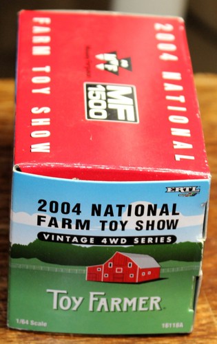 ERTL MF 1500 4WD Tractor 1/64 Scale 2004 National Farm Toy Show - Picture 3 of 8