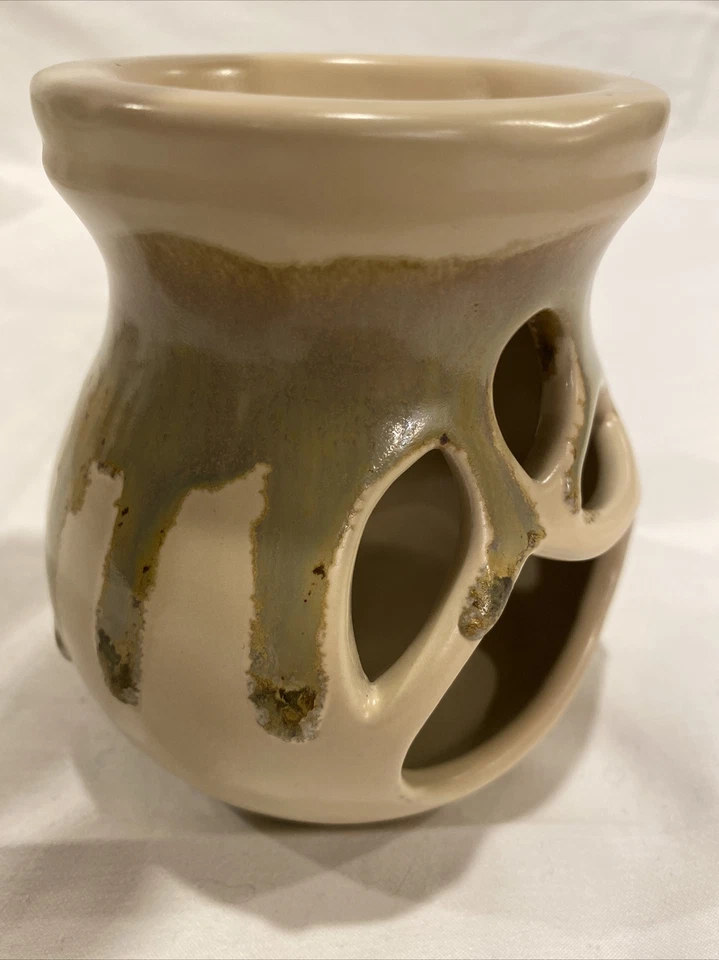 Ceramic Essential Oil burner, Wax Melt Burner, Pottery Tart Warmer, Drip Glaze - Image 3 of 4